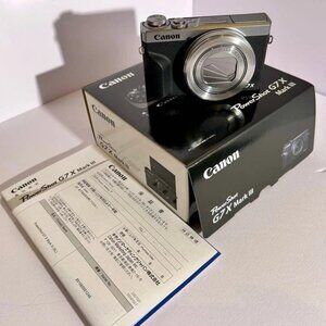 Brand new Canon PowerShot G7 X Mark III Silver